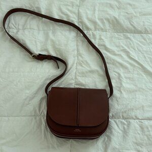 A.P.C. Betty Camel Crossbody Bag Shoulder Smooth Leather – Lightly Worn – Minor